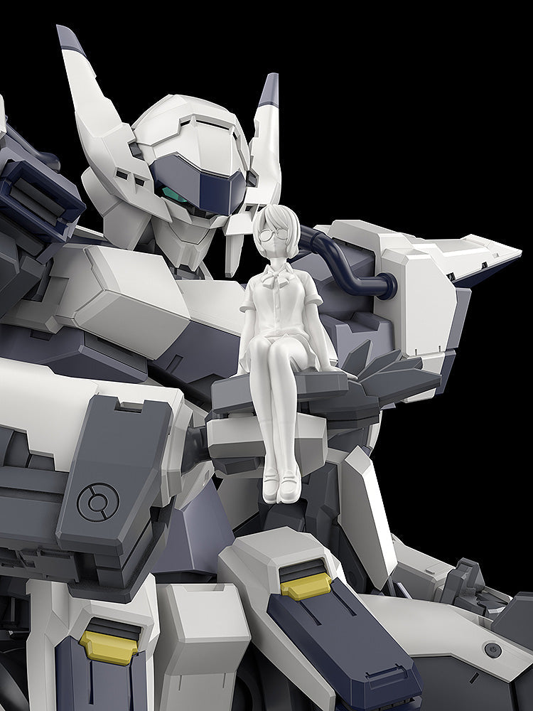 KADOKAWA PLASTIC MODEL SERIES Full Metal Panic! Family 1/48 Azure Raven with Type 10 Modified Monomolecular Blade Plated Ver. + Special Display Base Designed by Kanetake Ebikawa